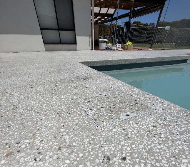 Concrete pool surround, Adelaide
